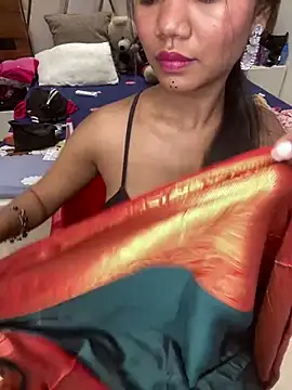 lily 5911 online show from October 4, 2025, 8:40 pm