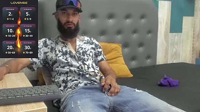 Damian Shakur online show from October 31, 2025, 11:33 am