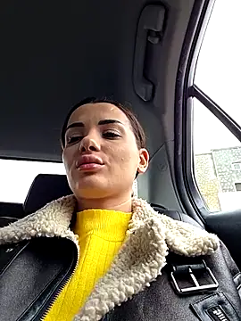 Snapshot of NaughtyChloe chatting on October 9, 2025, 2:04 pm NaughtyChloe online show from October 9, 2025, 2:04 pm