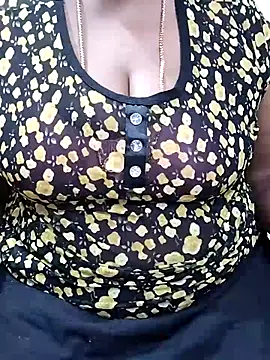 Snapshot of shobini chatting on February 15, 2026, 2:52 am shobini online show from February 15, 2026, 2:52 am