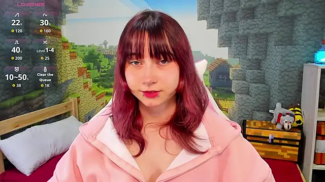 ClaraParks online show from November 28, 2025, 7:05 pm