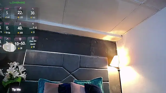 blackbignude online show from November 23, 2025, 1:27 am