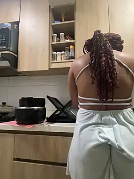  Zahara  online show from November 14, 2025, 12:09 am