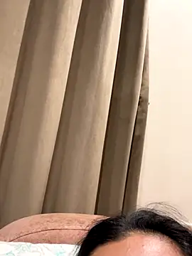 desitease online show from October 30, 2025, 4:58 am