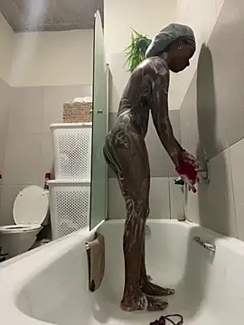 Snapshot of prettydollyy chatting on February 25, 2026, 8:40 pm prettydollyy online show from February 25, 2026, 8:40 pm