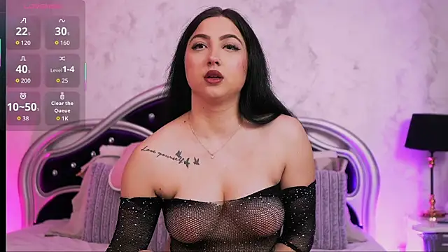 SweetySasha18 online show from July 1, 2026, 5:12 pm