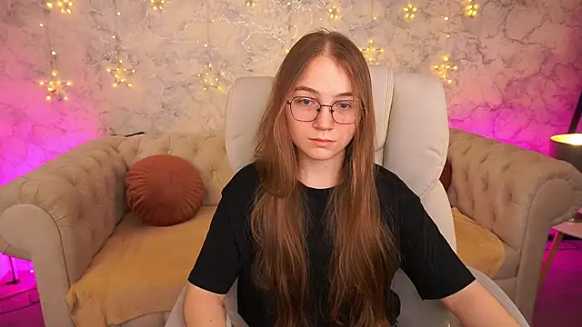 ArrinaWairr online show from February 10, 2026, 9:13 am