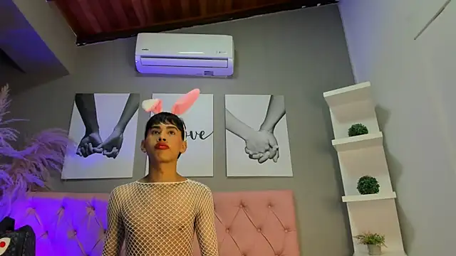 Jim twink online show from October 10, 2025, 2:10 am