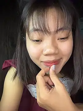 NinaChu online show from November 12, 2025, 4:18 pm