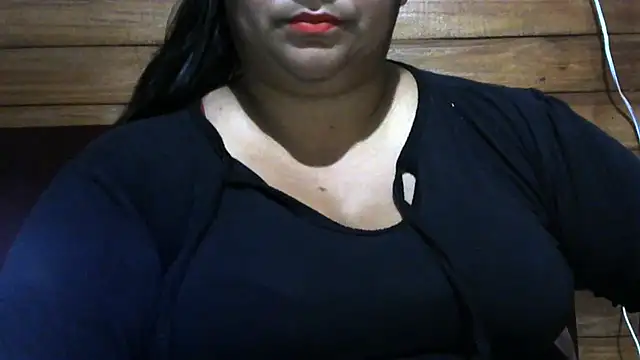 Snapshot of MARRENTINHA34 chatting on June 30, 2026, 5:25 pm MARRENTINHA34 online show from June 30, 2026, 5:25 pm