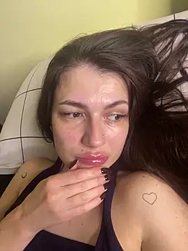 Cute Erika online show from October 31, 2025, 11:06 pm