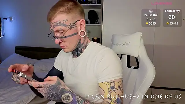 Snapshot of callmealexthx chatting on February 9, 2026, 6:28 am callmealexthx online show from February 9, 2026, 6:28 am