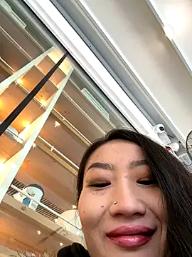 Snapshot of Aliciaz3 chatting on November 6, 2025, 7:59 pm Aliciaz3 online show from November 6, 2025, 7:59 pm