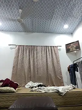 Snapshot of madakraah1 chatting on October 24, 2025, 6:21 am madakraah1 online show from October 24, 2025, 6:21 am