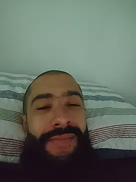 Snapshot of FranccoJ chatting on November 12, 2025, 3:51 am FranccoJ online show from November 12, 2025, 3:51 am