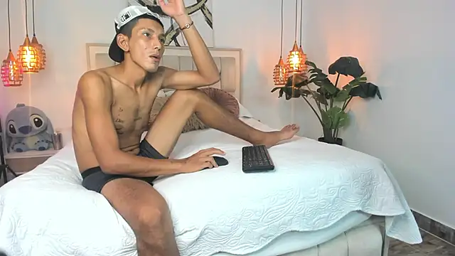 lupeandostin online show from June 4, 2026, 12:38 am