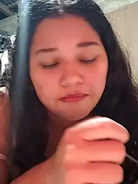 Violethroos online show from November 30, 2025, 3:32 am