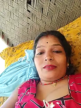 Snapshot of Samiya-143 chatting on November 8, 2025, 7:52 am Samiya-143 online show from November 8, 2025, 7:52 am