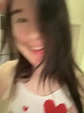 Marryme- online show from November 22, 2025, 1:32 pm