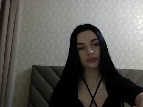 Lulii24 online show from September 14, 2025, 10:42 pm