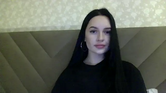 Lulii24 online show from September 18, 2025, 12:34 am