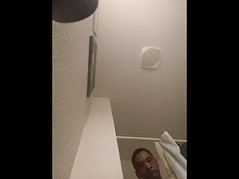 Macc74 online show from March 29, 2026, 7:25 pm