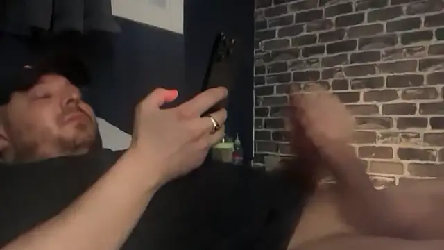 rough1985 online show from September 22, 2025, 5:42 am