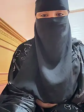 Snapshot of _Laiali_ chatting on October 4, 2025, 11:41 am Laiali online show from October 4, 2025, 11:41 am