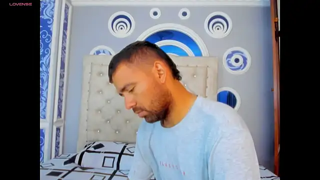 magnus serket online show from January 13, 2026, 11:48 am