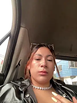 MacarenaRosse online show from December 4, 2025, 7:55 pm