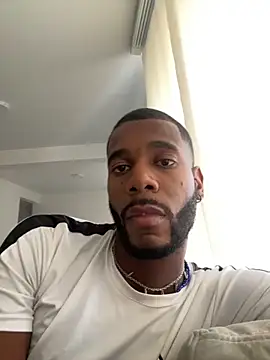 Snapshot of JohnJaguar_ chatting on September 23, 2025, 7:17 pm JohnJaguar online show from September 23, 2025, 7:17 pm