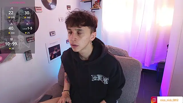 Snapshot of Nick_Bangover_ chatting on November 10, 2025, 7:57 pm Nick Bangover online show from November 10, 2025, 7:57 pm