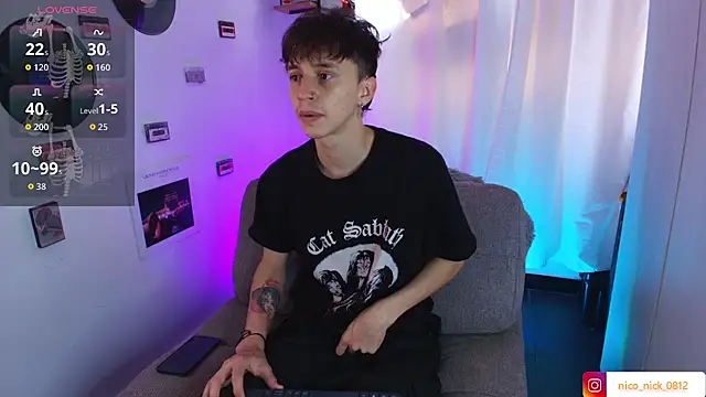 Snapshot of Nick_Bangover_ chatting on November 12, 2025, 5:24 pm Nick Bangover online show from November 12, 2025, 5:24 pm