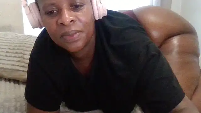 SexyNonnyy online show from November 28, 2025, 2:42 pm