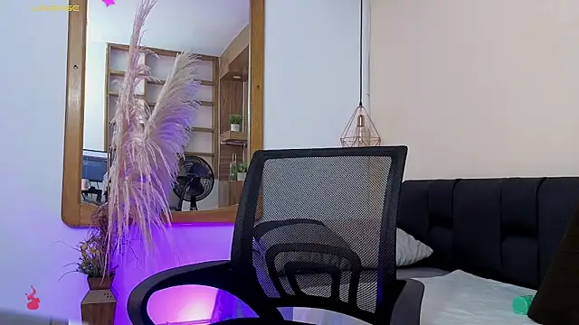 Rafael Mendezz online show from February 21, 2026, 8:32 pm