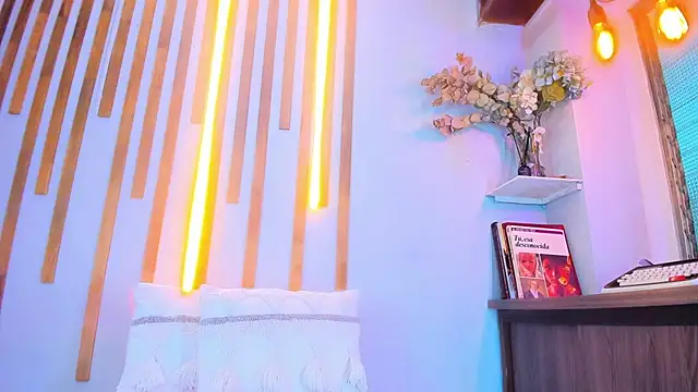 Jennifer Vega1 online show from November 6, 2025, 12:44 am