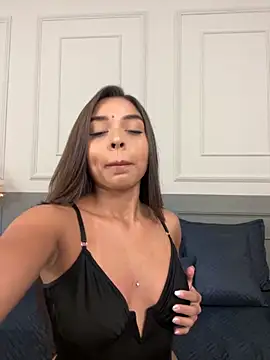 AnnyVega  online show from October 11, 2025, 8:40 pm