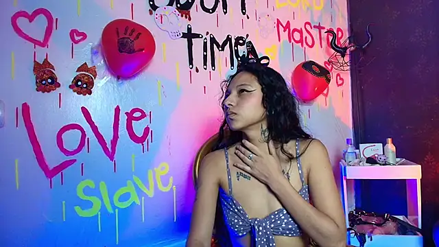 Sweettpleasure online show from October 30, 2025, 2:29 pm