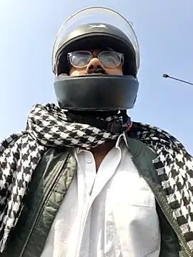 YoursThickDick online show from January 12, 2026, 6:07 am