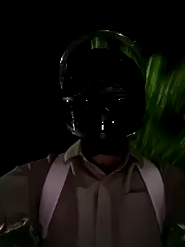 YoursThickDick online show from April 9, 2026, 4:12 pm