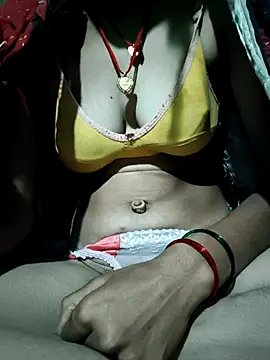 Shreya-couple online show from November 7, 2025, 2:11 am