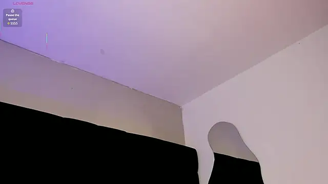 Snapshot of Foxy_katt chatting on October 10, 2025, 12:48 pm Foxy katt online show from October 10, 2025, 12:48 pm