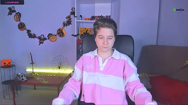 Snapshot of alex_jakson chatting on October 25, 2025, 5:59 am alex jakson online show from October 25, 2025, 5:59 am