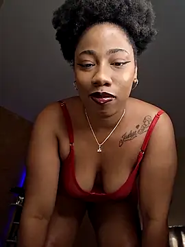 Naomi jhonson online show from May 9, 2026, 10:42 am