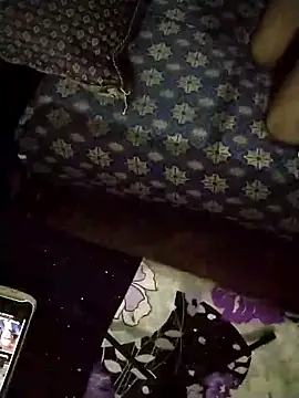 Snapshot of moroooooooo12 chatting on November 13, 2025, 4:06 pm moroooooooo12 online show from November 13, 2025, 4:06 pm