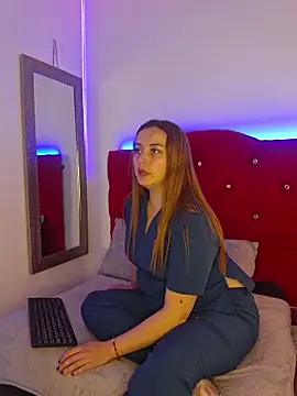 Scarlett Pink Rose online show from November 4, 2025, 10:53 pm