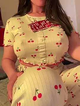 Snapshot of OnlyRima chatting on March 28, 2026, 12:27 pm OnlyRima online show from March 28, 2026, 12:27 pm