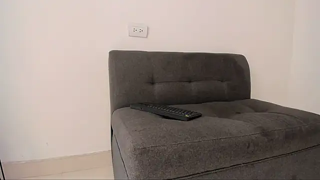 lara and danny online show from October 12, 2025, 7:57 pm