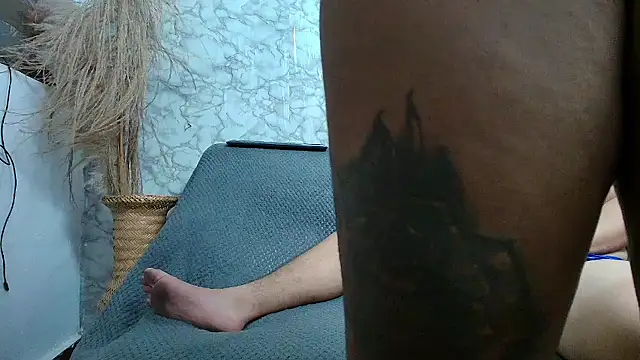 Snapshot of naomi_campbel_ chatting on November 16, 2025, 4:23 pm naomi campbel online show from November 16, 2025, 4:23 pm