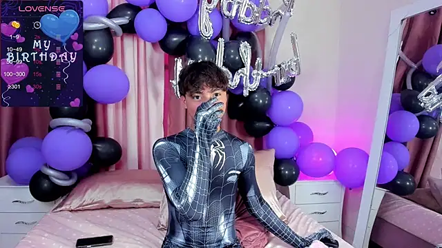 Snapshot of Honeymoon_sariel chatting on November 10, 2025, 8:30 pm Honeymoon sariel online show from November 10, 2025, 8:30 pm